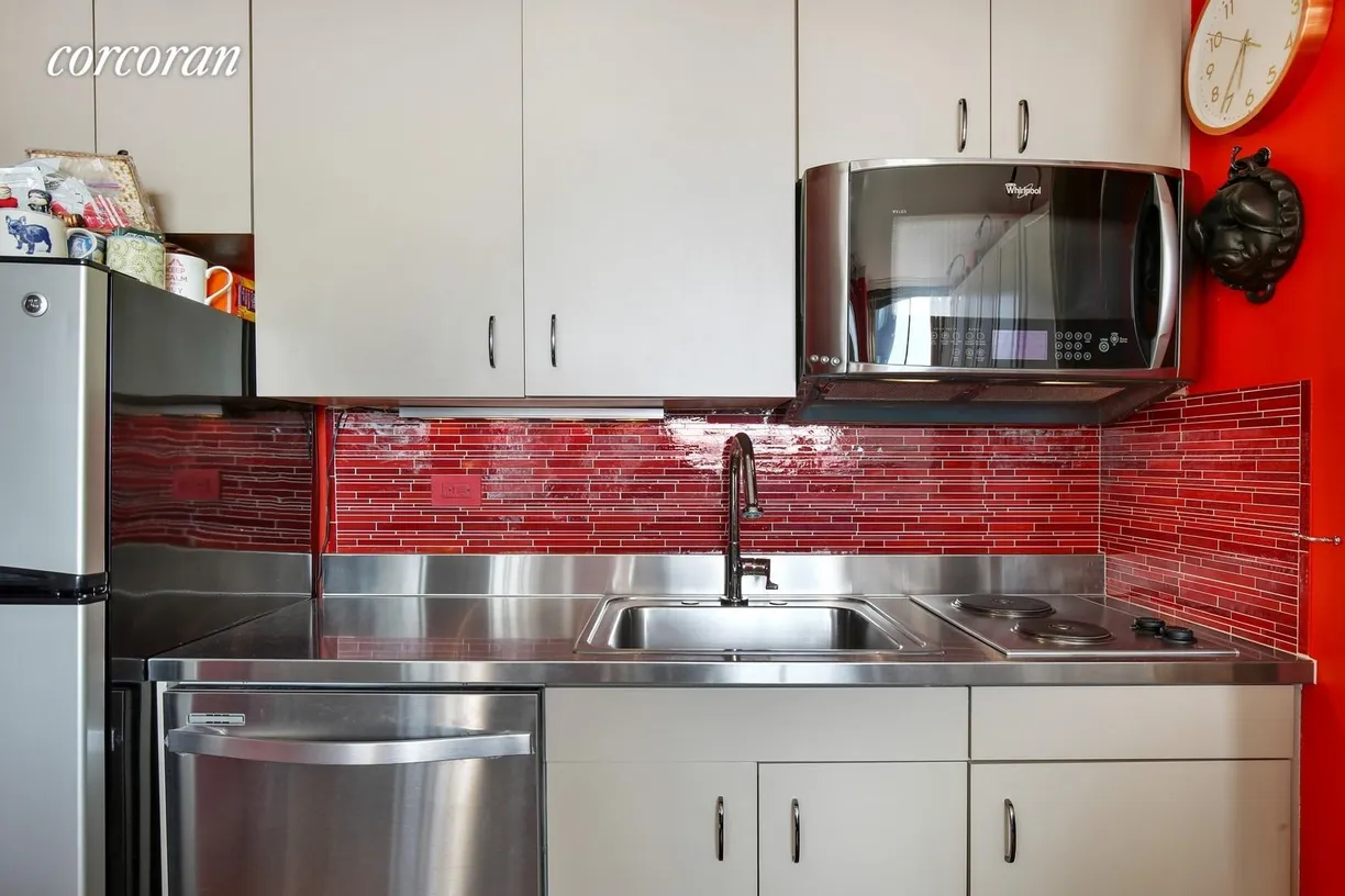 New York City Real Estate | View 111 West 67th Street, 22K | Select a Category