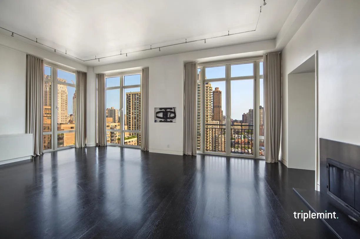 New York City Real Estate | View 75 Wall Street, 35-F | 2 Beds, 3 Baths