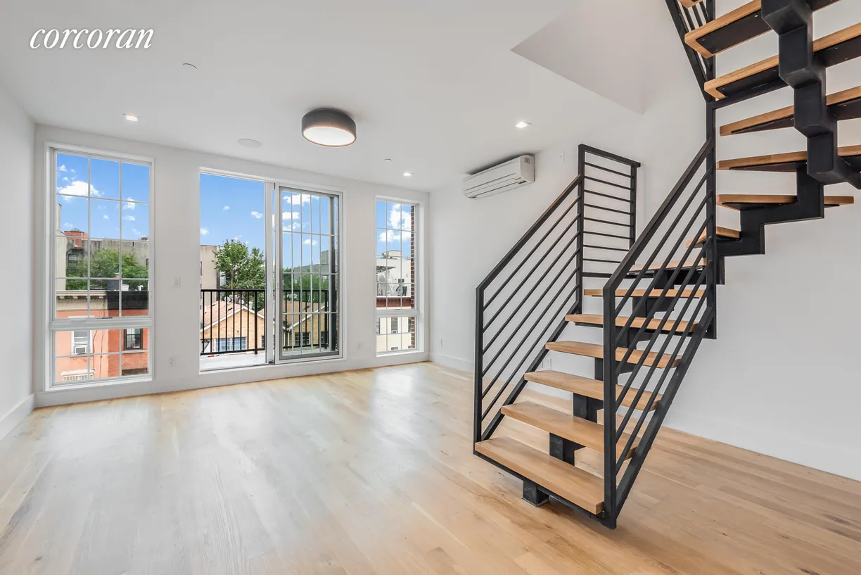 New York City Real Estate | View 289 Kosciuszko Street, 4 | 1 Bed, 2 Baths