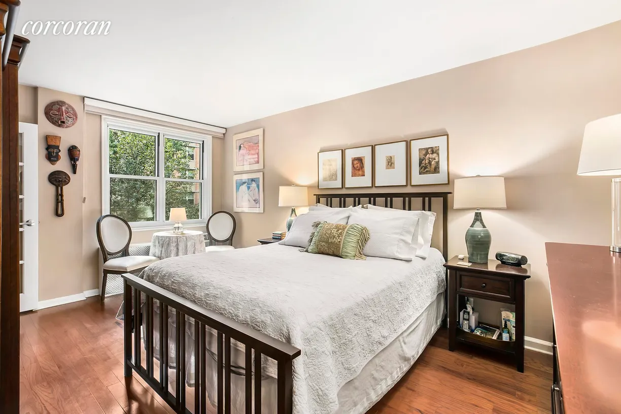 New York City Real Estate | View 1270 Fifth Avenue, 3G | Bedroom