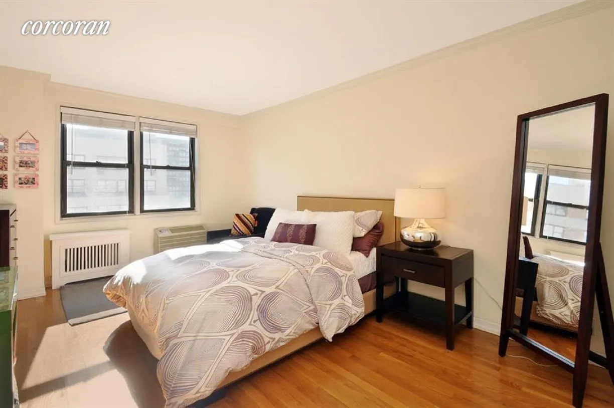New York City Real Estate | View 333 East 34th Street, 16F | Bedroom