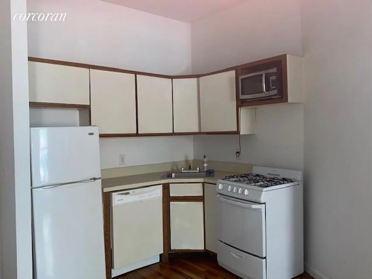 New York City Real Estate | View 283 Classon Avenue, 4B | Kitchen