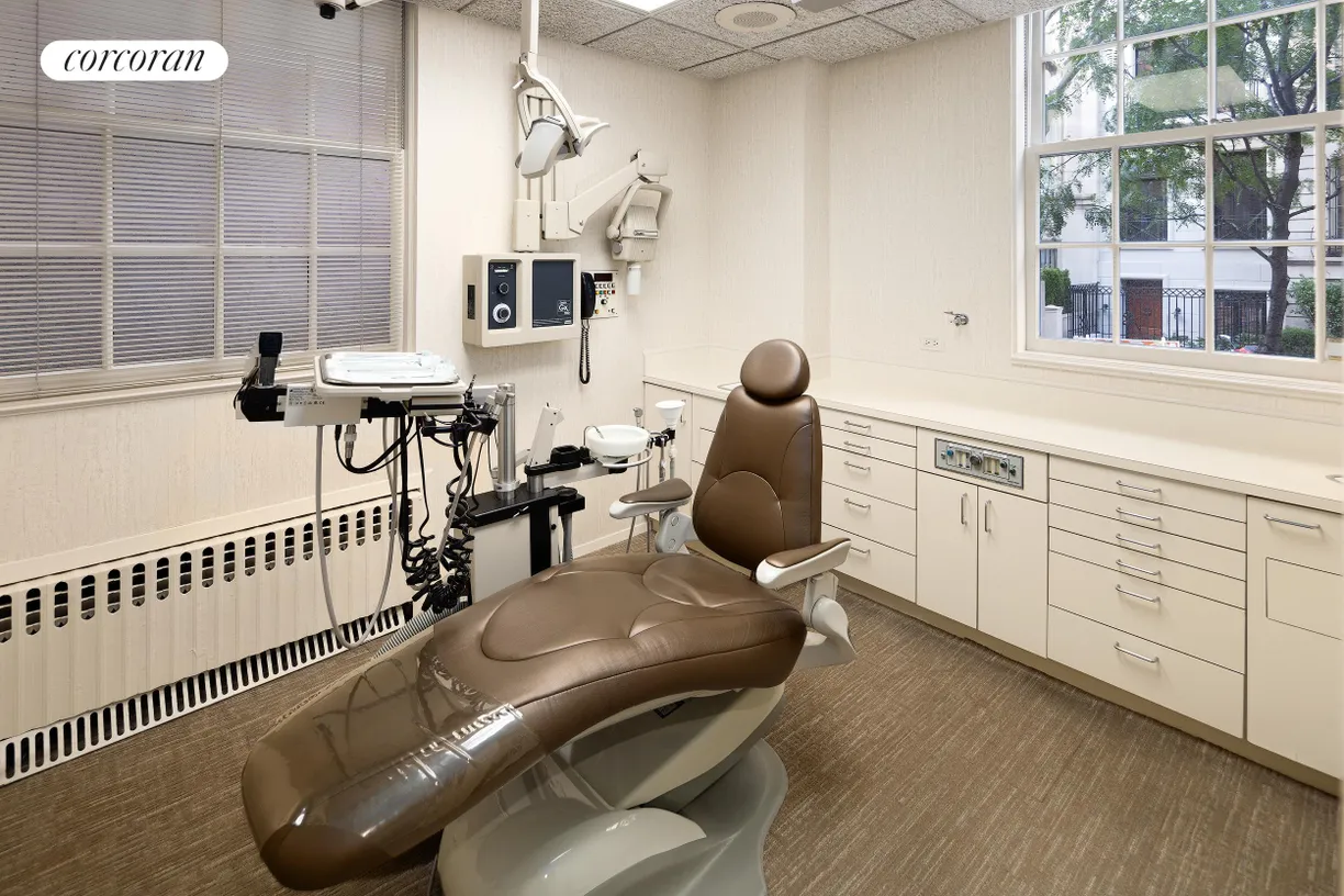 New York City Real Estate | View 580 Park Avenue, 1F | Exam Room