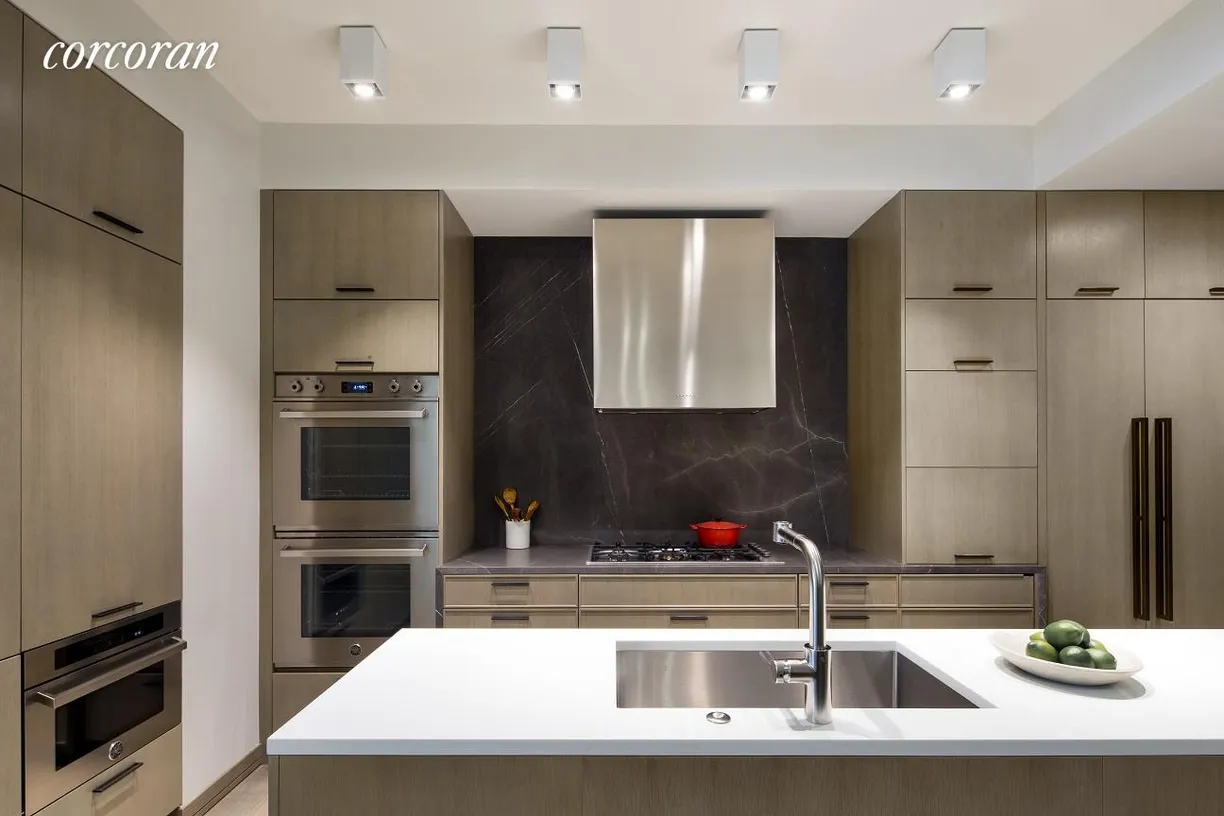 New York City Real Estate | View 90 Lexington Avenue, 7D | room 1