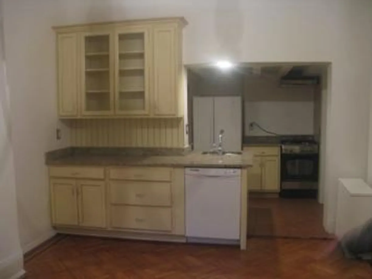 New York City Real Estate | View 27 Grace Court, 6 | 1 Bed, 1 Bath