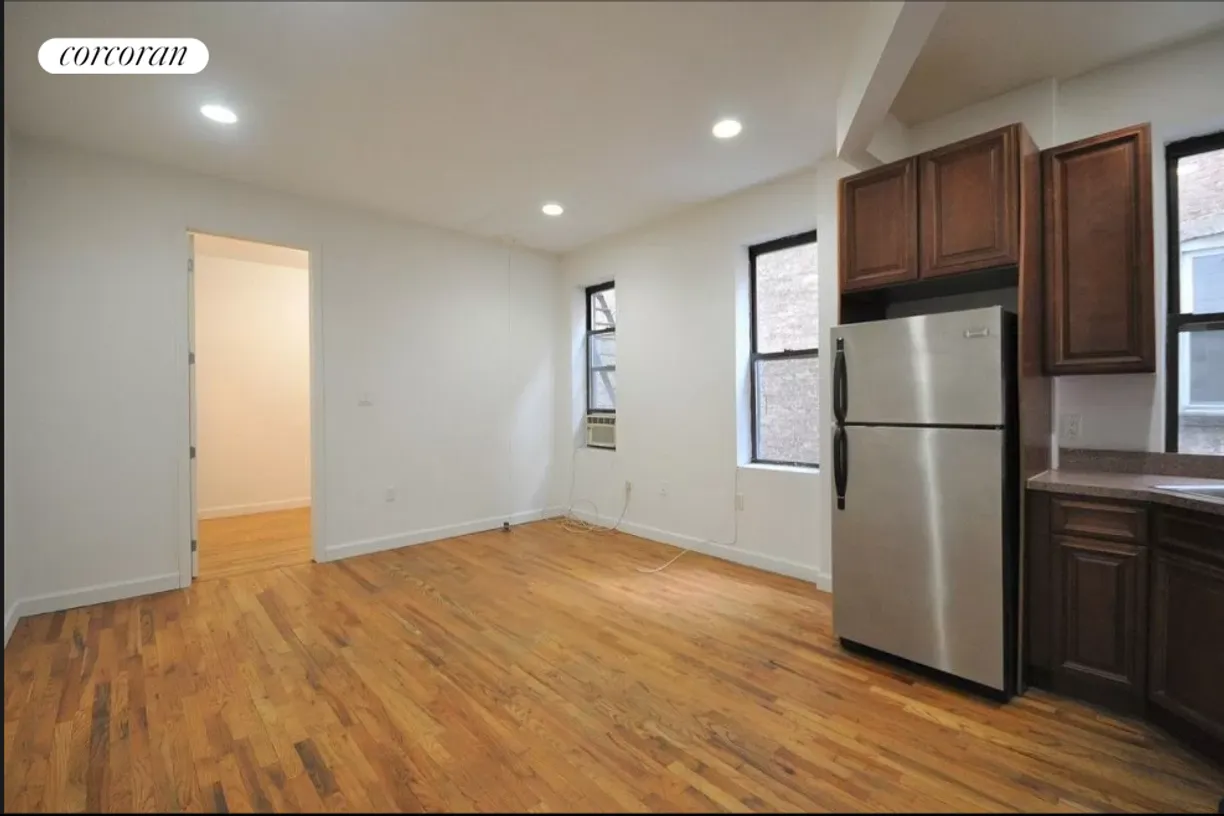 New York City Real Estate | View 526 Lafayette Avenue, 20 | 2 Beds, 1 Bath