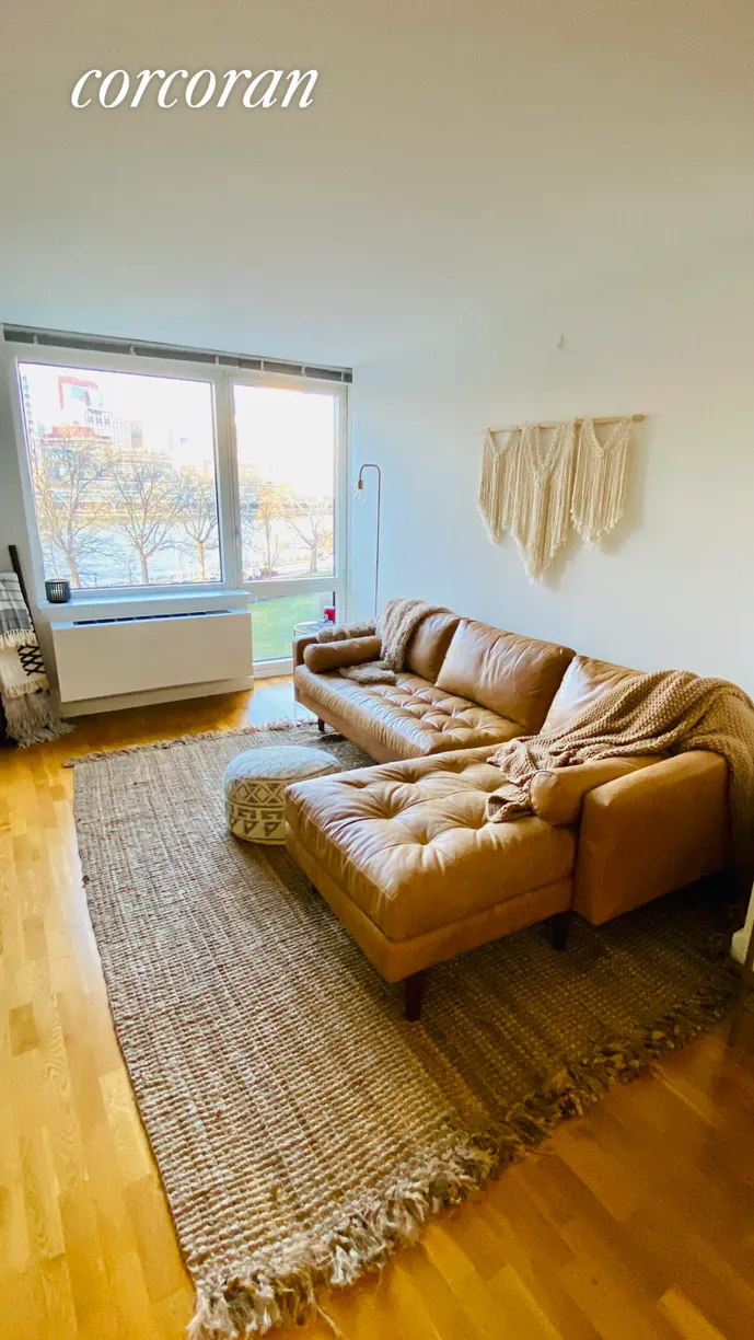 New York City Real Estate | View 405 Main Street, 4P | room 2