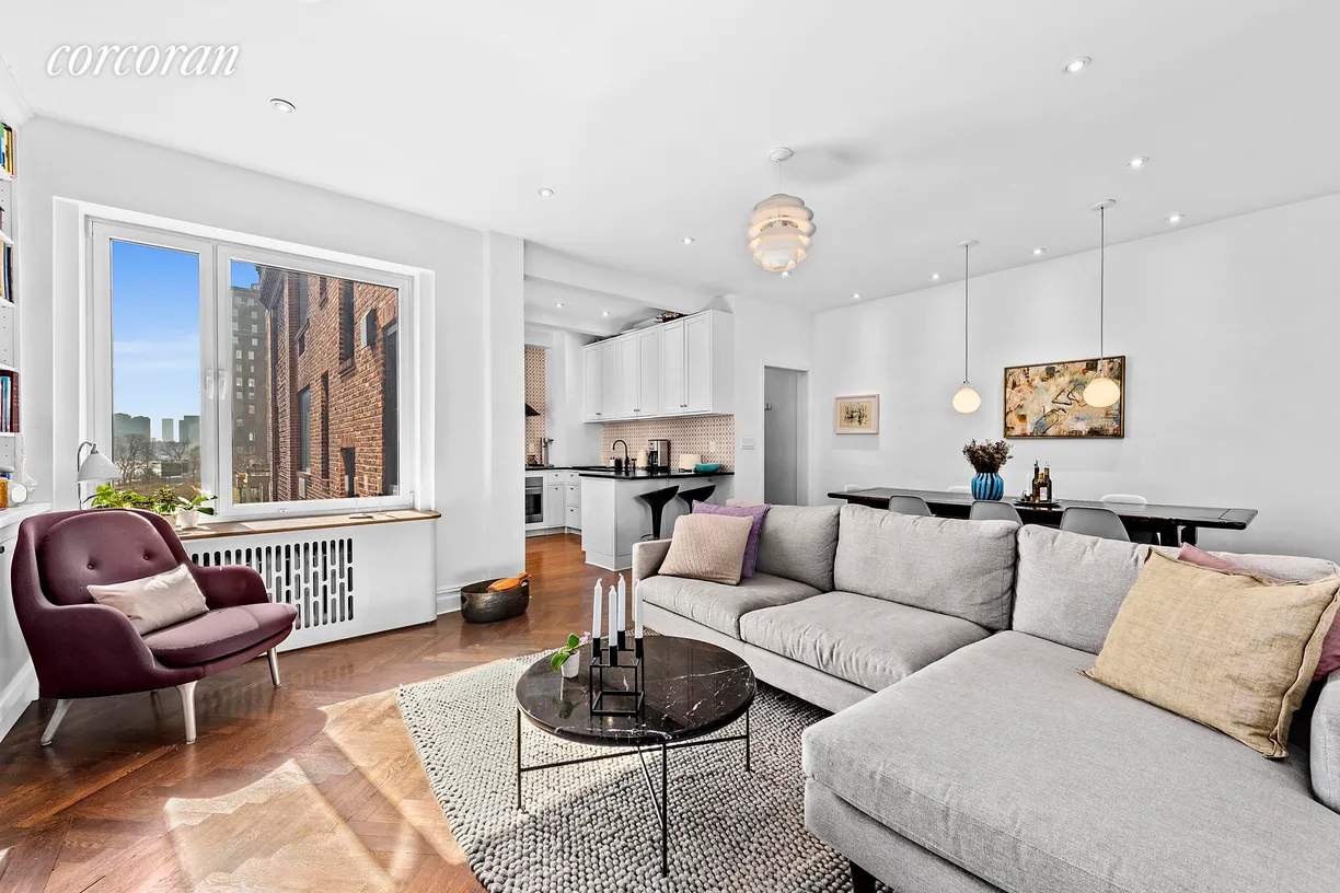 New York City Real Estate | View 455 East 51st Street, 4D | 2 Beds, 2 Baths