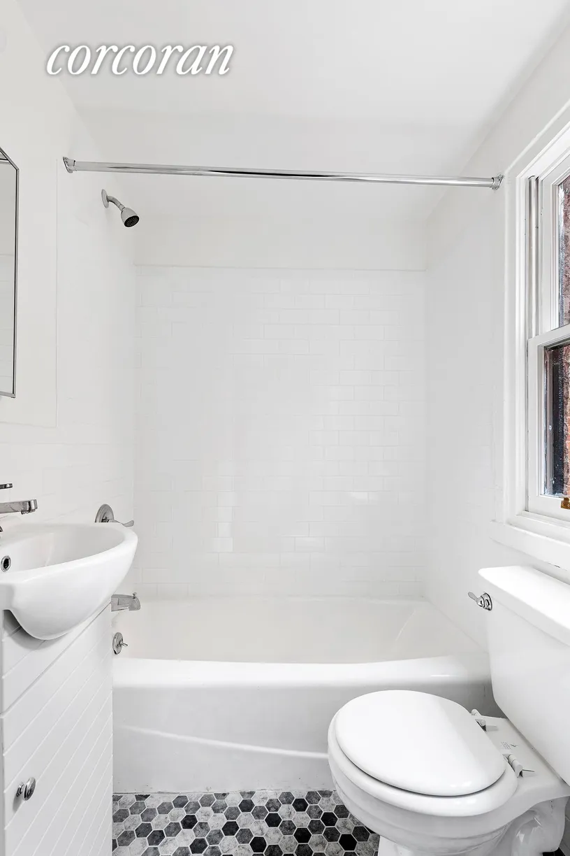 New York City Real Estate | View 212 West 16th Street, 1R | room 2
