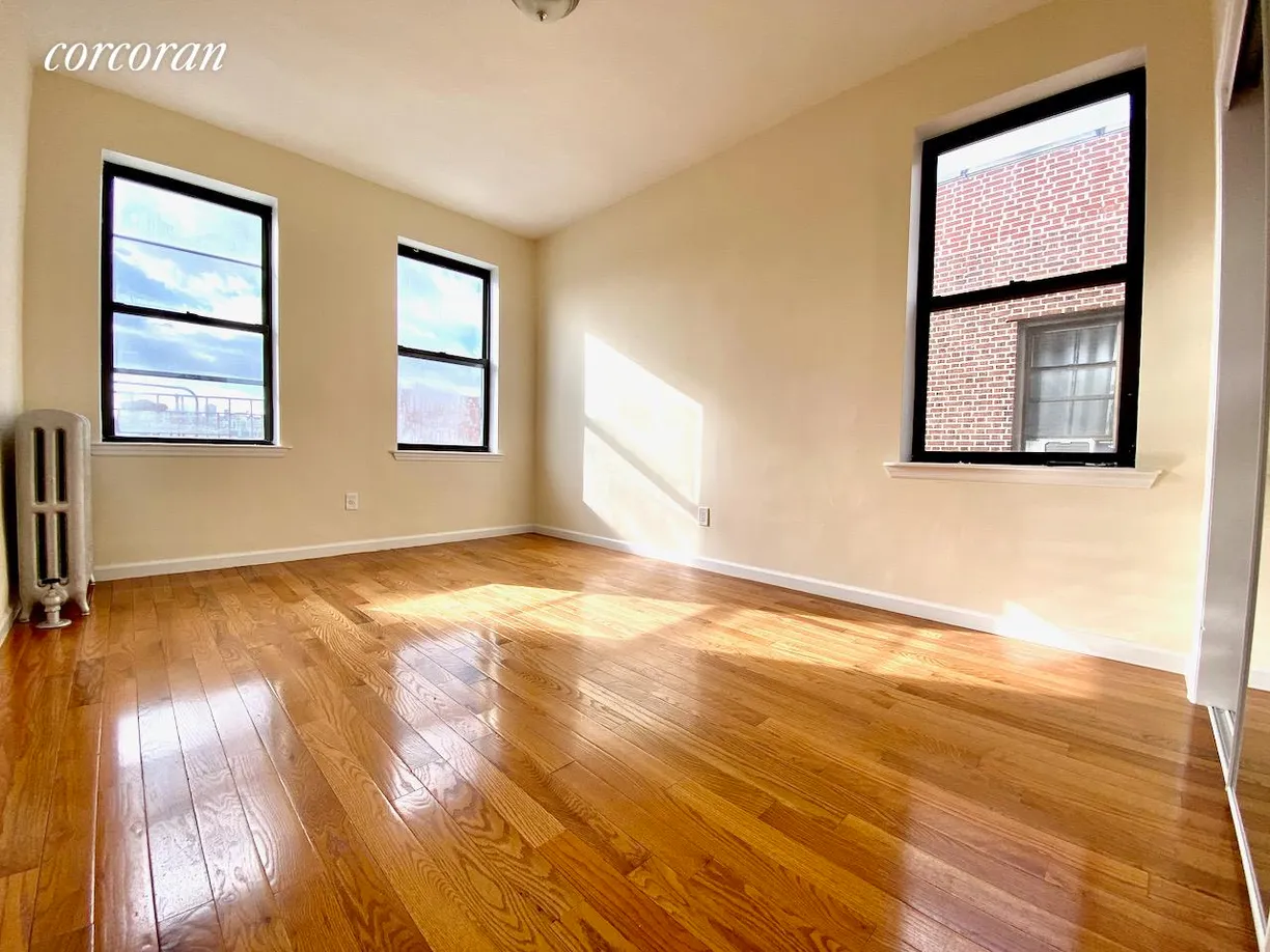 New York City Real Estate | View 577 Isham Street, E5 | 2 Beds, 1 Bath