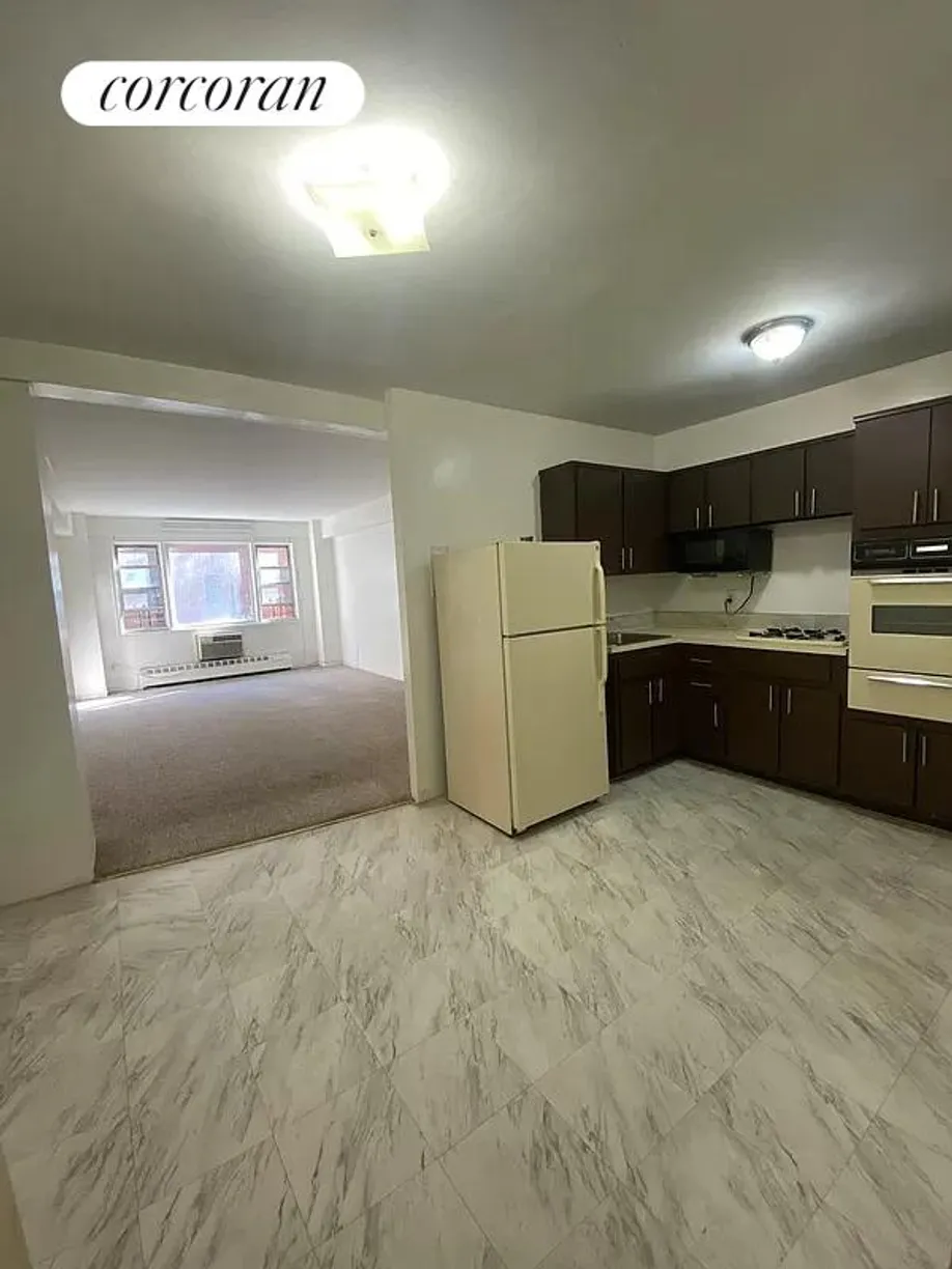 New York City Real Estate | View 160-10 89th Avenue, 4G | 1 Bed, 1 Bath
