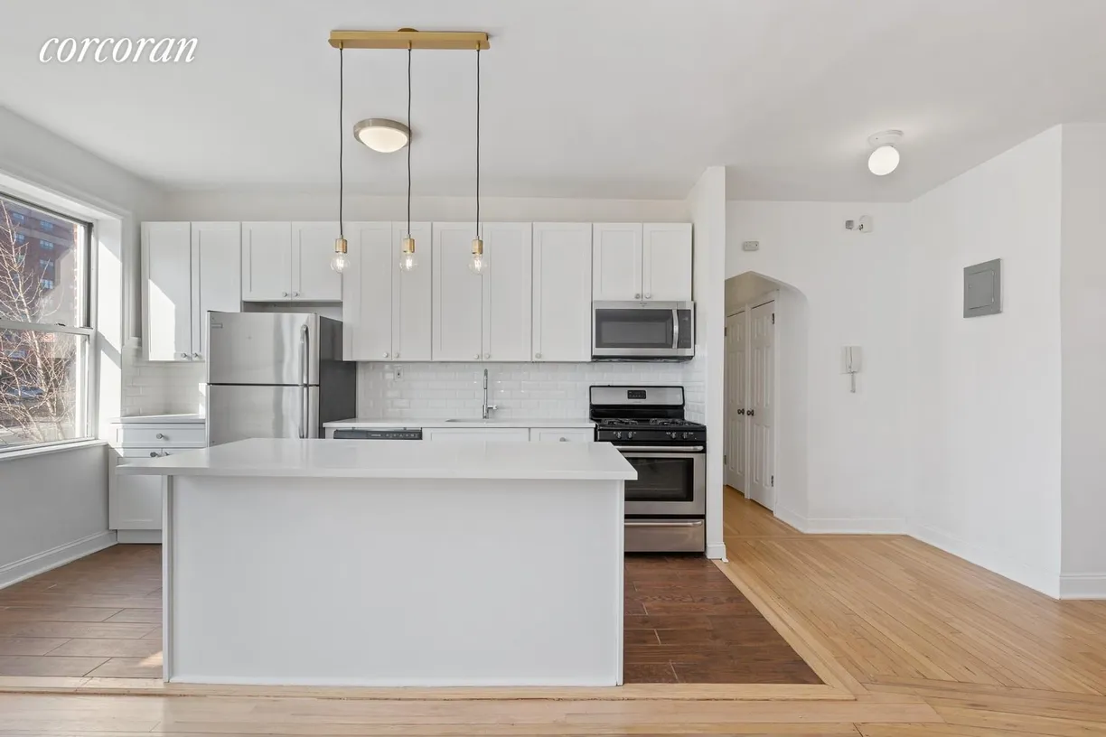 New York City Real Estate | View 59-11 Queens Boulevard, 2E | room 1