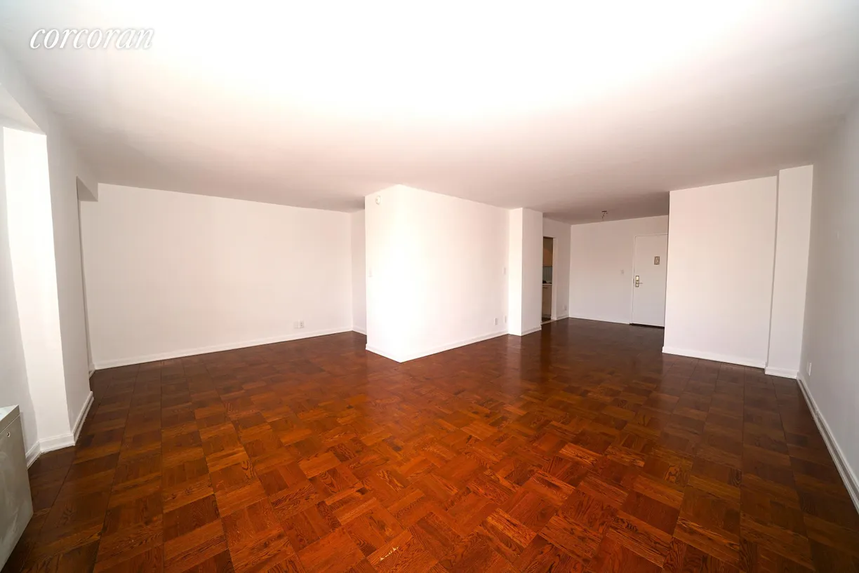 New York City Real Estate | View 160 East 84th Street, 18G | room 1