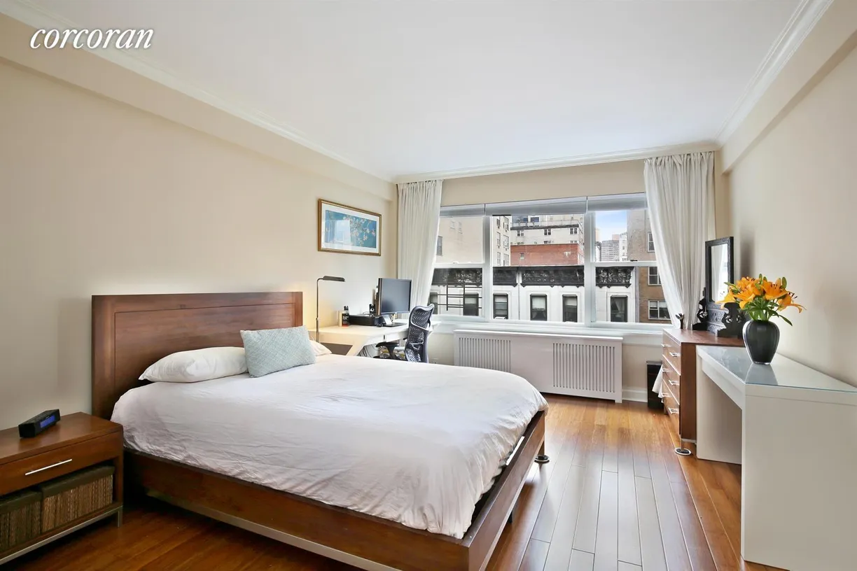 New York City Real Estate | View 288 Lexington Avenue, 6DE | King Size Bedroom