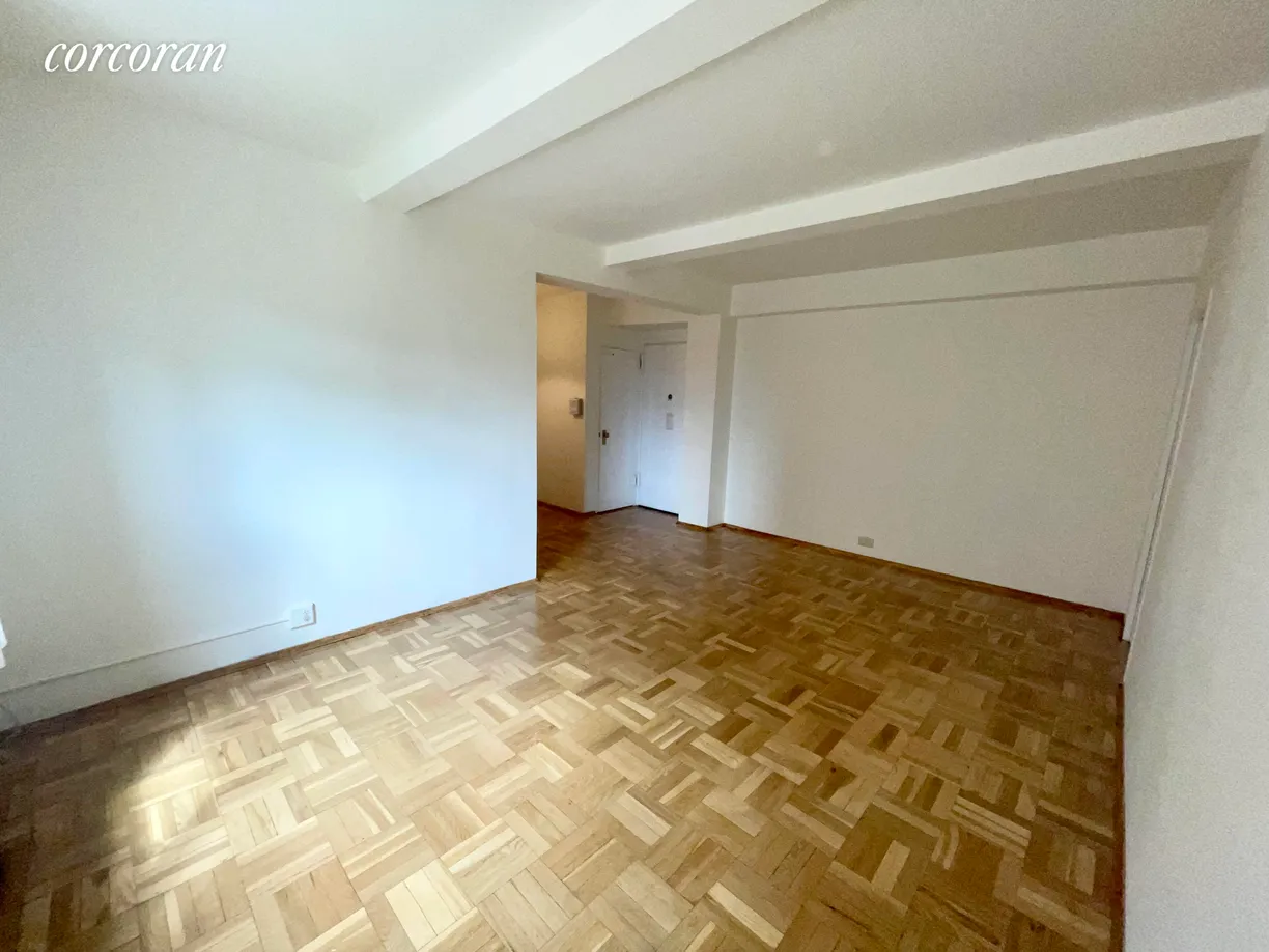New York City Real Estate | View 5 Metropolitan Oval, 8G | 2 Beds, 1 Bath