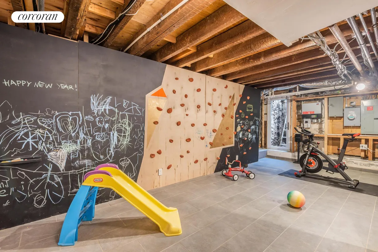 New York City Real Estate | View 71 Midwood Street | room 18 | View 19