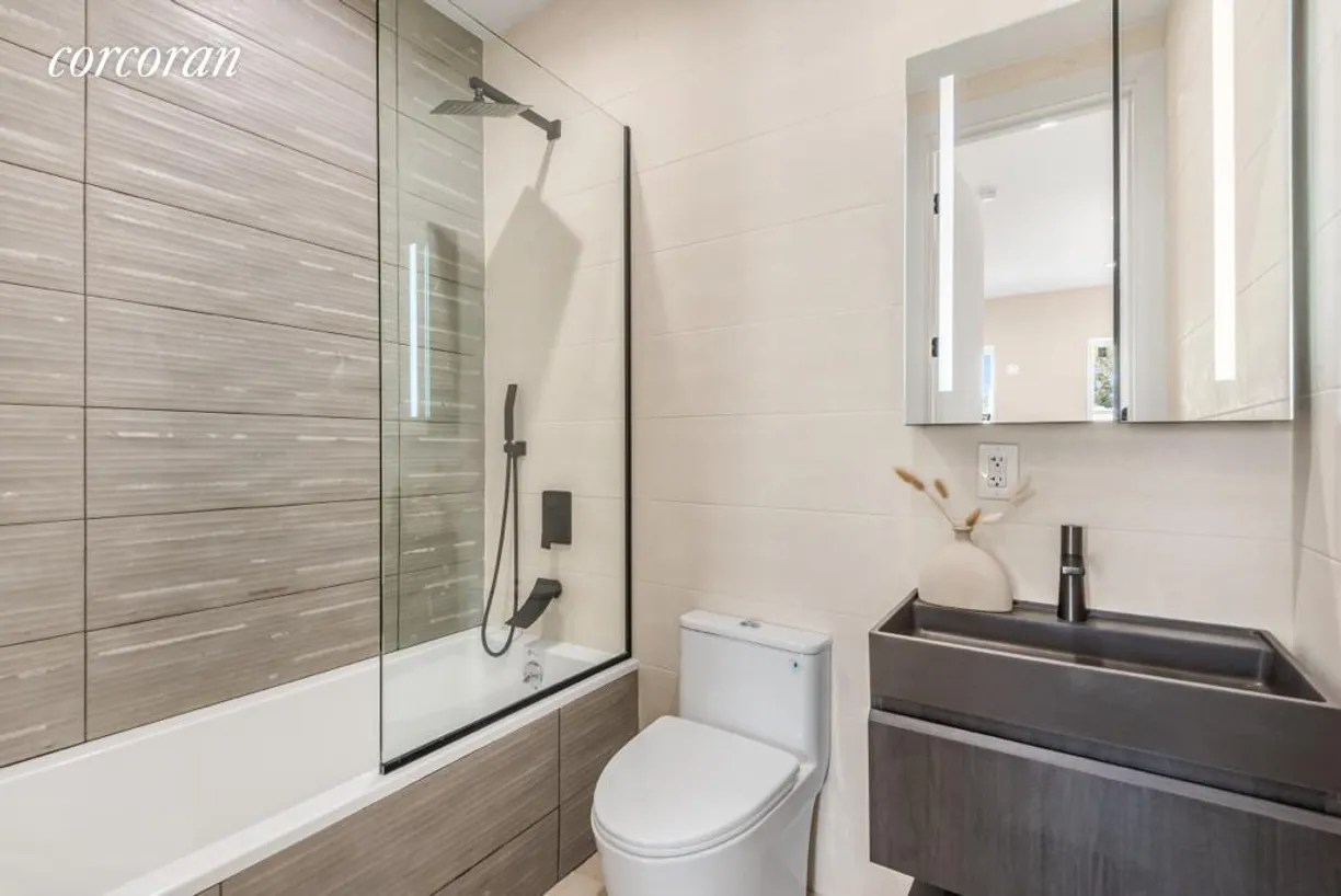 New York City Real Estate | View 1421 Hancock Street, 4F | room 2