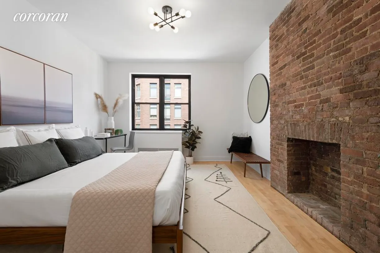New York City Real Estate | View 214 Riverside Drive, 711/712 | room 8 | View 9