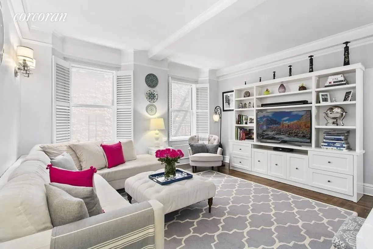 New York City Real Estate | View 55 East 86th Street, 3C | Living Room