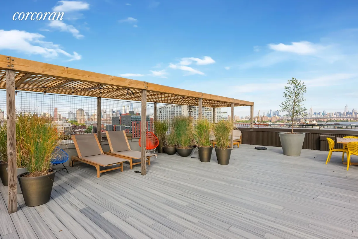 New York City Real Estate | View 275 Park Avenue, 4W | room 10 | View 11
