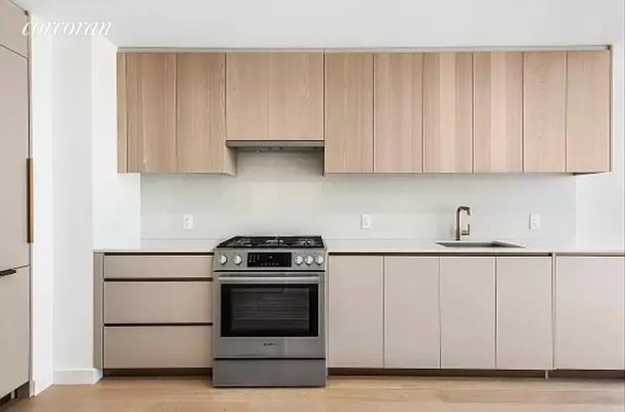 New York City Real Estate | View 3 Court Square, 1107 | 1 Bed, 1 Bath