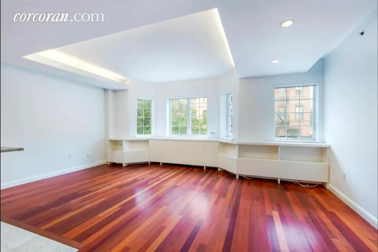 New York City Real Estate | View 354 2Nd Street, 2B | 2 Beds, 1 Bath