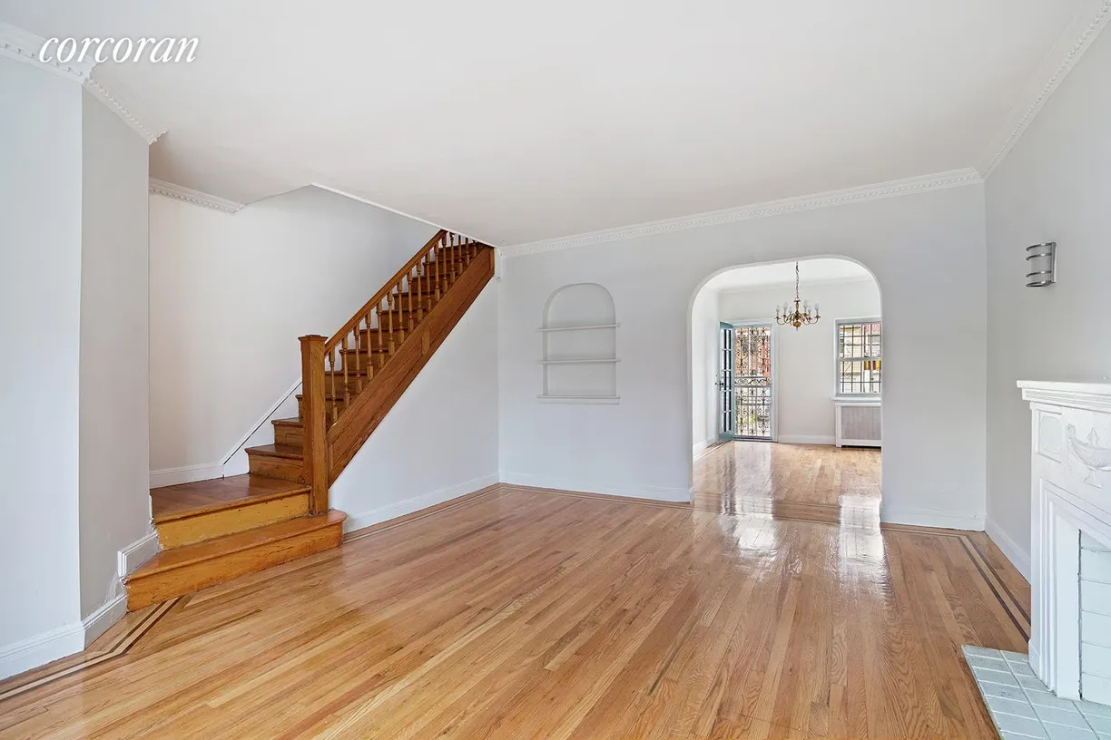 New York City Real Estate | View 32-39 77th Street | room 1
