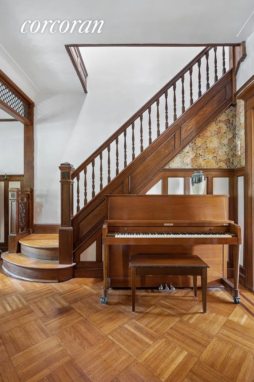 New York City Real Estate | View 252 Lincoln Road | room 1