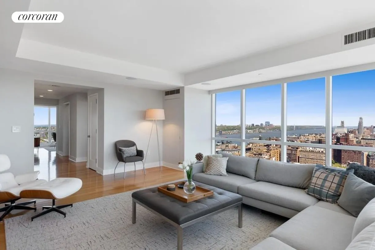 New York City Real Estate | View 2628 Broadway, 31A | room 1