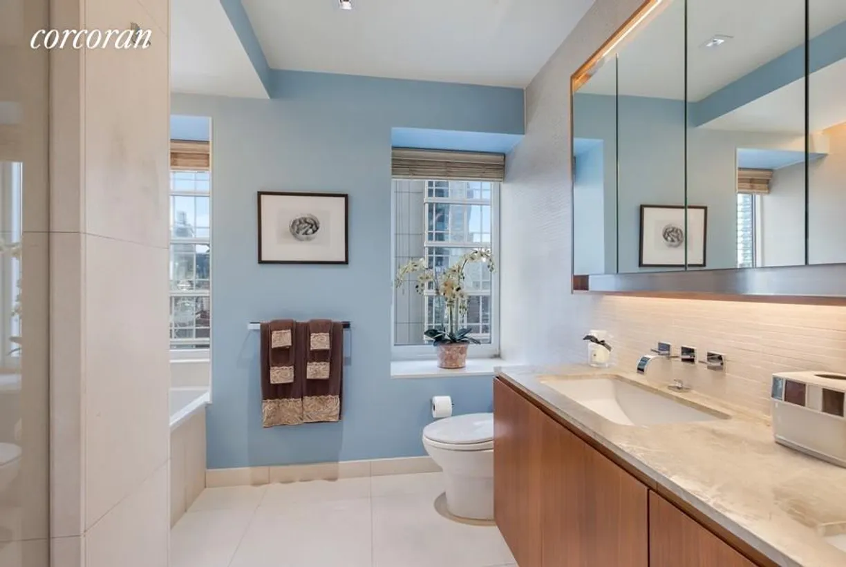 New York City Real Estate | View 555 West 59th Street, 23B | room 4 | View 5