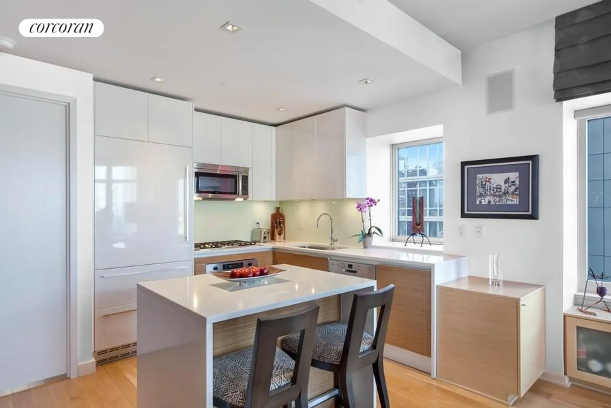 New York City Real Estate | View 555 West 59th Street, 23B | room 2 | View 3