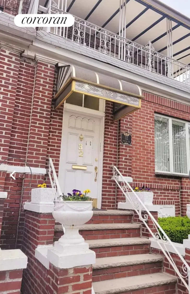 New York City Real Estate | View 32 Chester Avenue, 2 | 3 Beds, 1 Bath