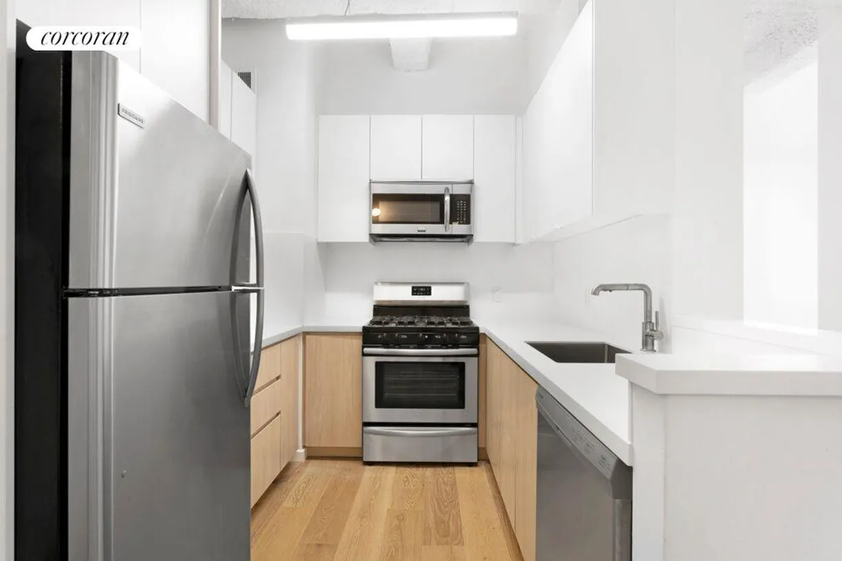 New York City Real Estate | View 275 Park Avenue, 4R | room 2
