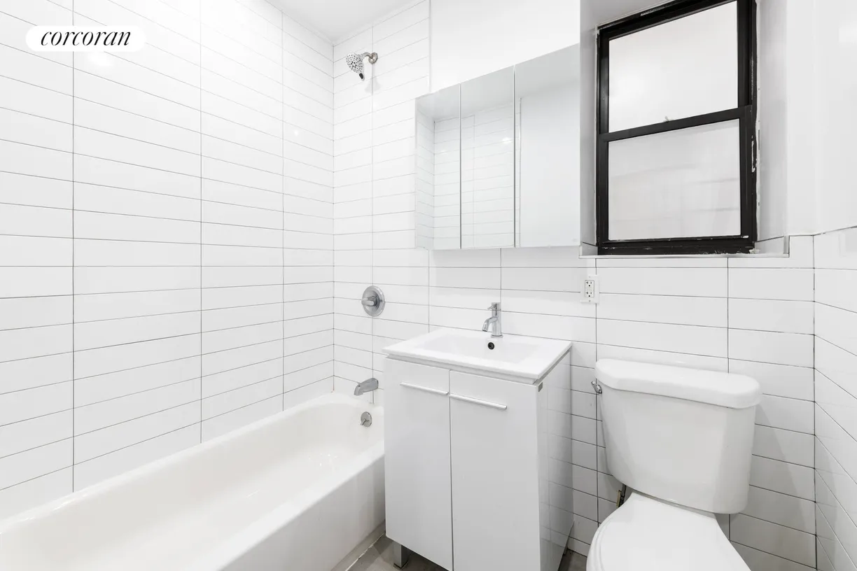 New York City Real Estate | View 28 West 132Nd Street, 2A | room 6 | View 7