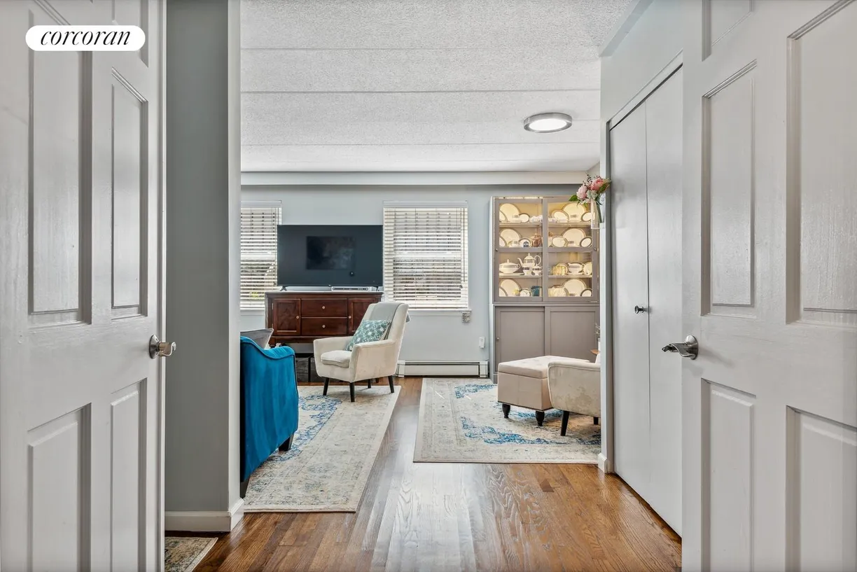 New York City Real Estate | View 297 West 137th Street, B | Entry Foyer | View 2