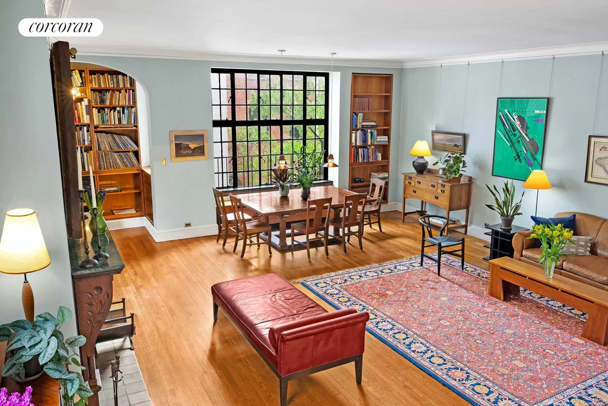 New York City Real Estate | View 33 Perry Street | Grand Owners Duplex