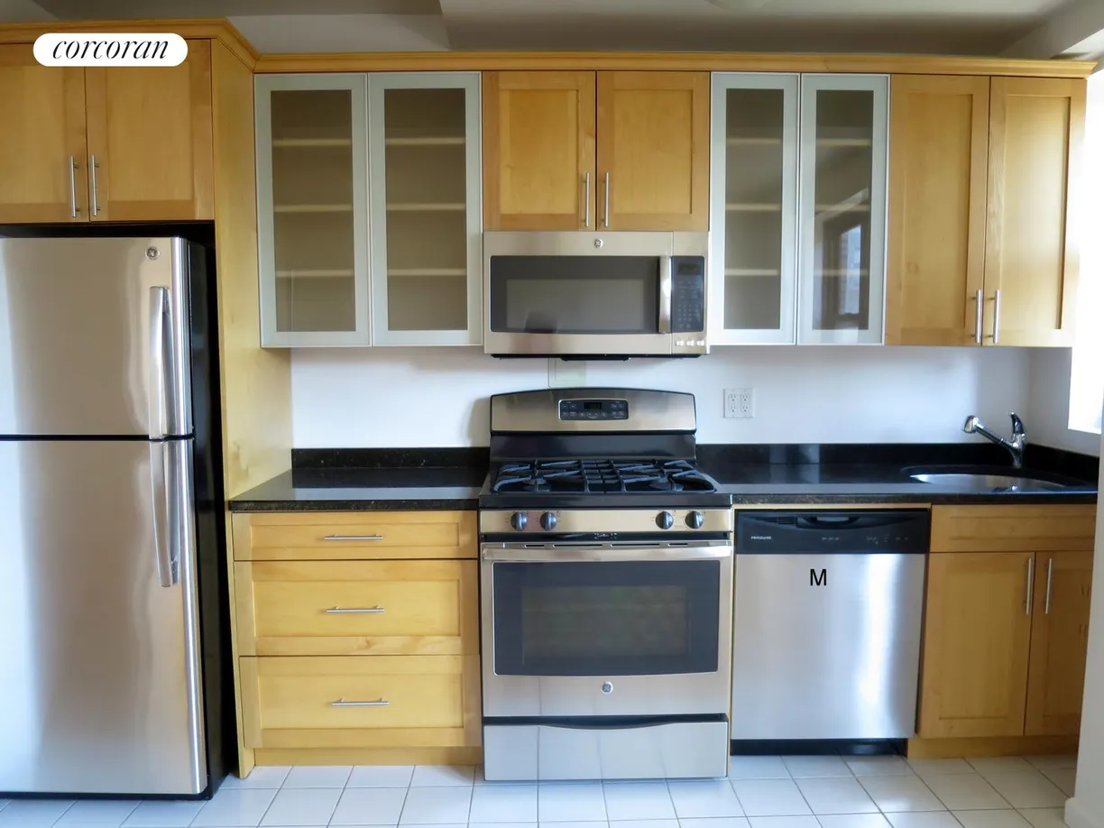 New York City Real Estate | View 850 Amsterdam Avenue, 9A | Kitchen