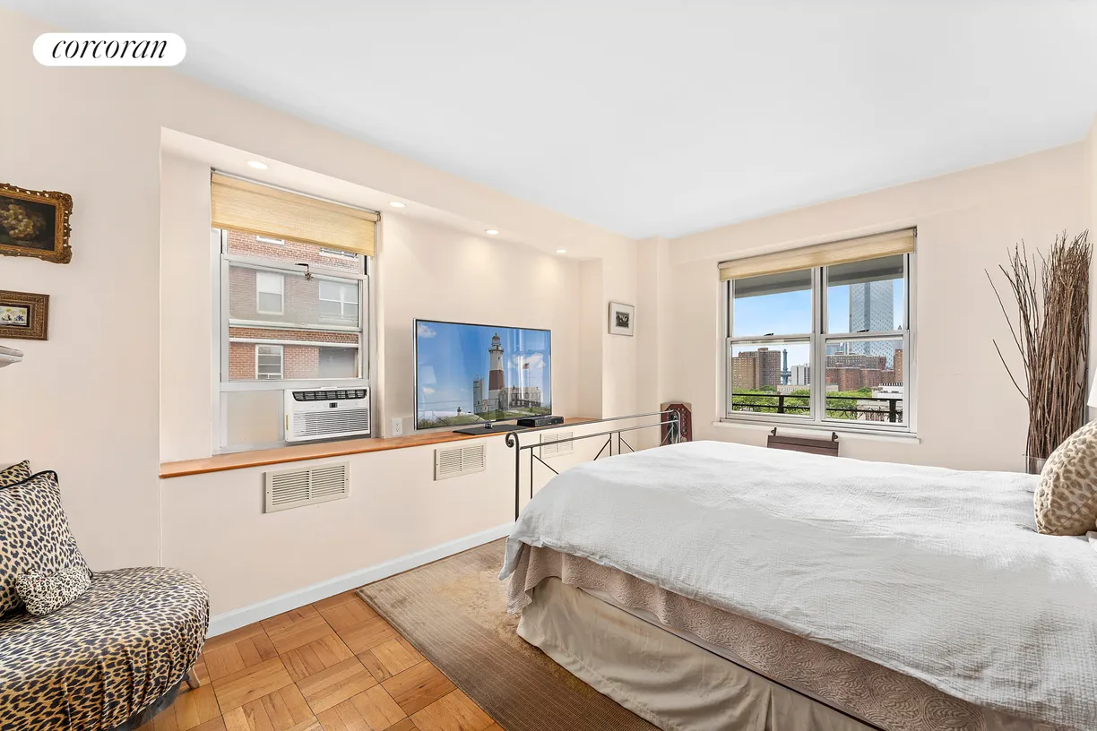 New York City Real Estate | View 570 Grand Street, H1406 | Corner Bedroom
