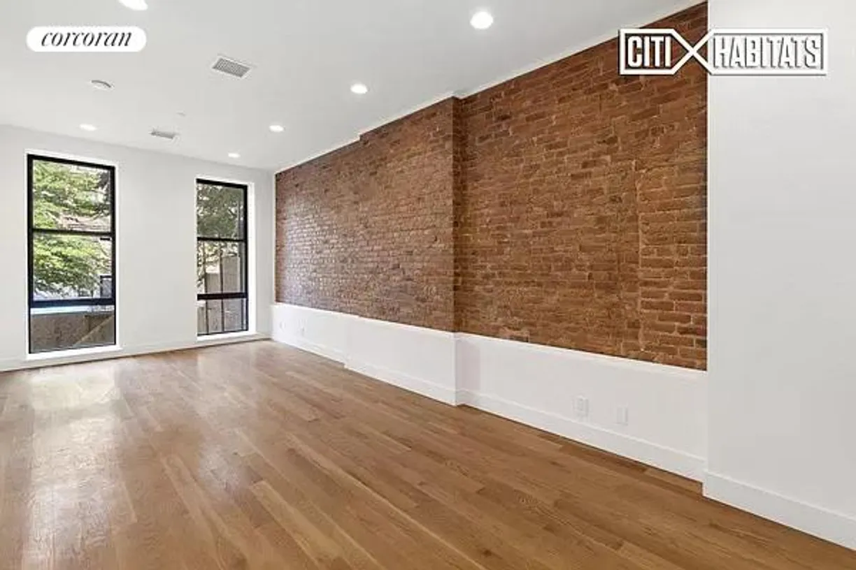 New York City Real Estate | View 2111 Fifth Avenue, 1 | 1 Bed, 1 Bath