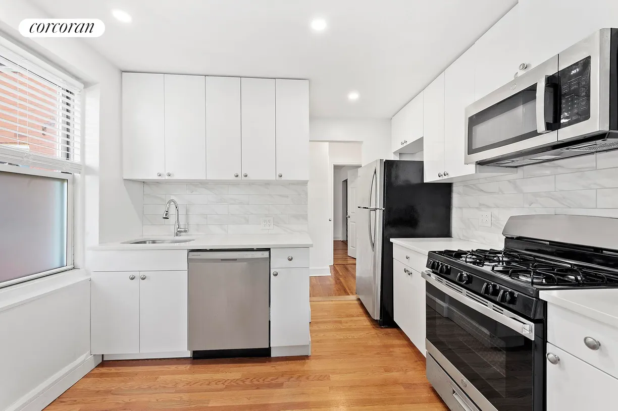 New York City Real Estate | View 100 Park Terrace West, 3F | room 2