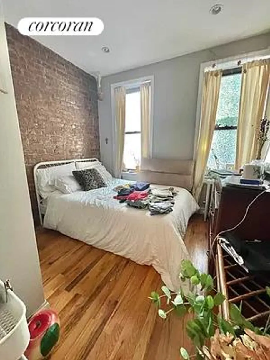 New York City Real Estate | View 512 East 80th Street, 8 | 3 Beds, 1 Bath