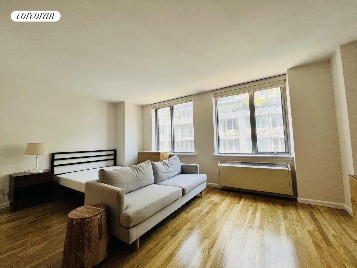 New York City Real Estate | View 120 West 21st Street, 919 | room 1
