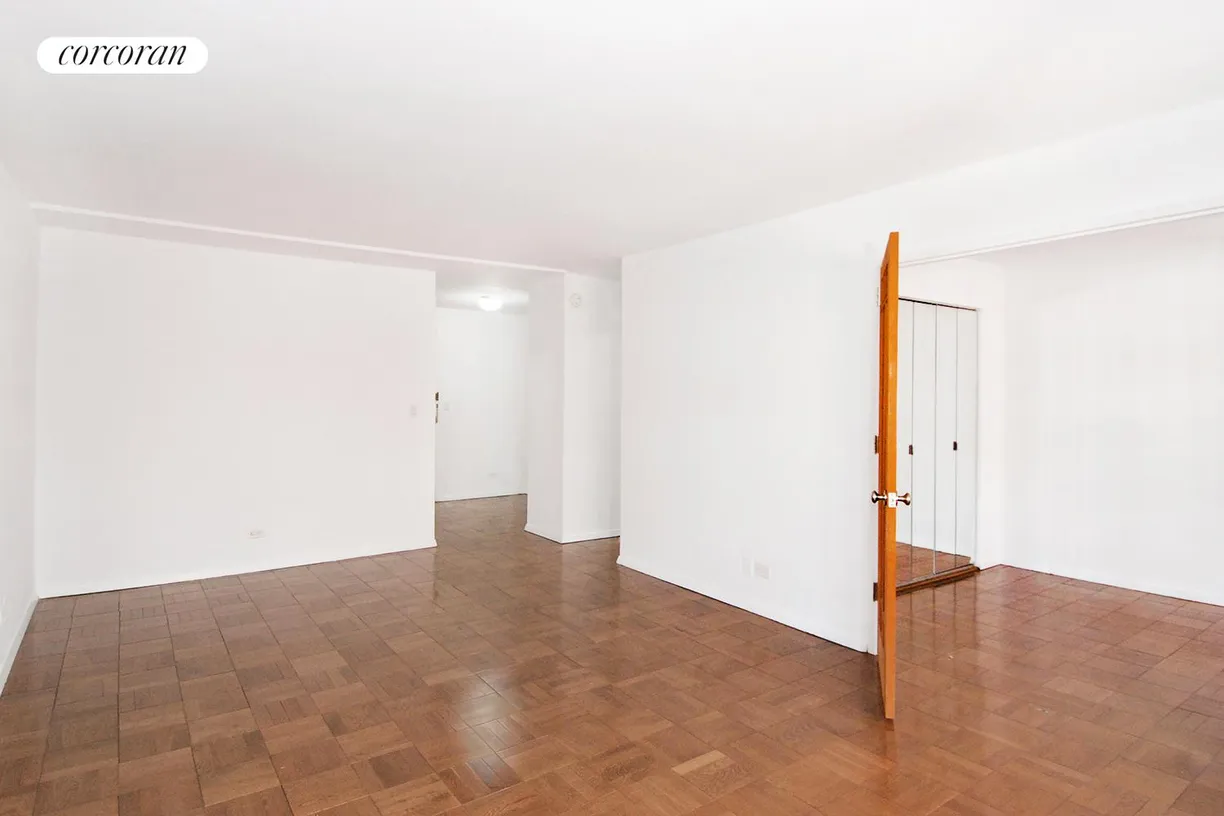 New York City Real Estate | View 301 East 64th Street, 8K | room 3 | View 4