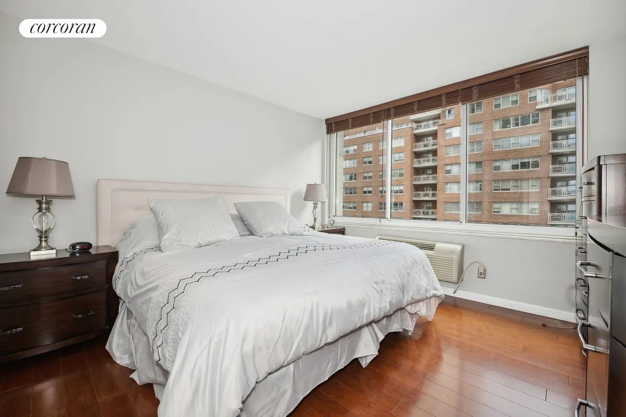 New York City Real Estate | View 353 East 72Nd Street, 10C | room 2