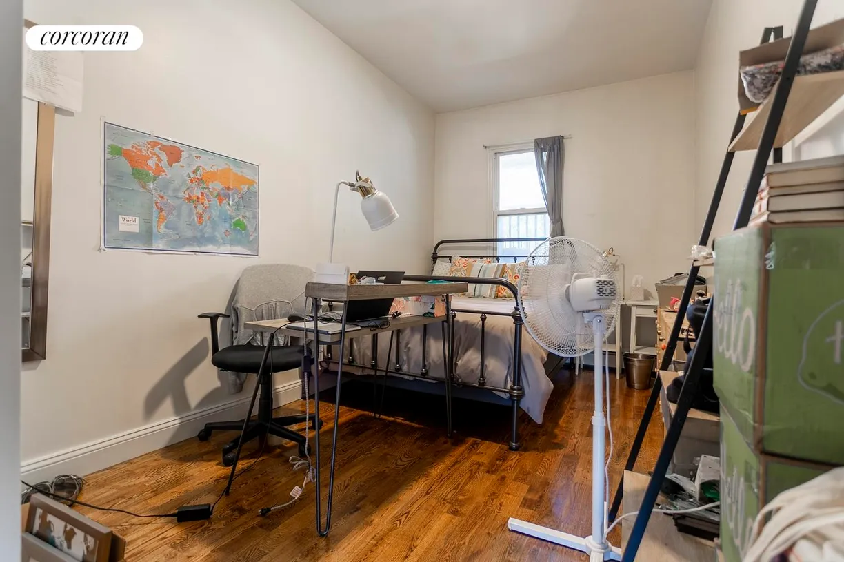 New York City Real Estate | View 295 Graham Avenue, 2 | 3 Beds, 1 Bath