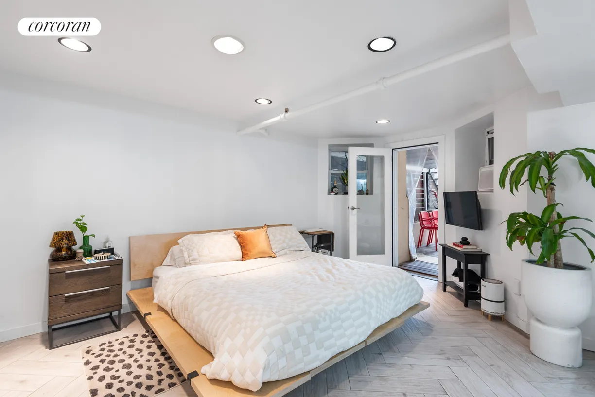 New York City Real Estate | View 1240 Carroll Street, 1 | room 8 | View 9