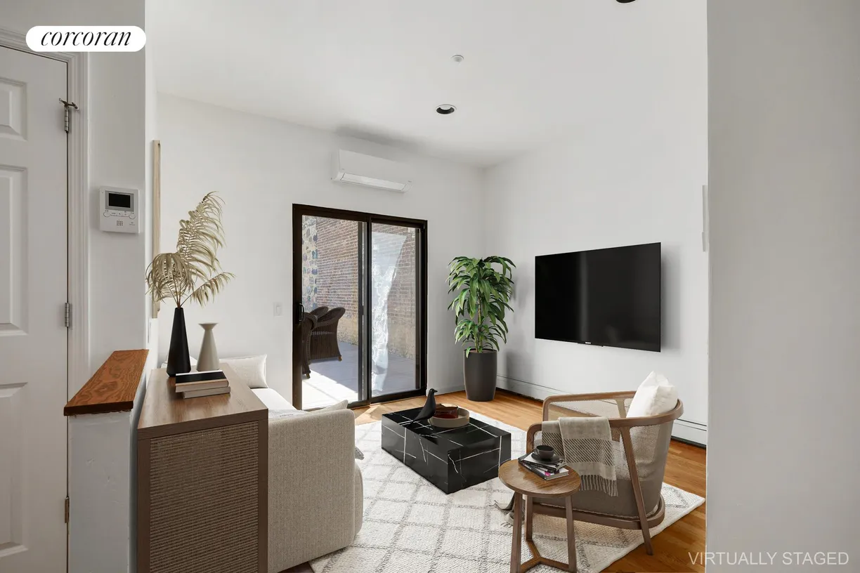 New York City Real Estate | View 608 Lorimer Street, 1R | room 2 | View 3