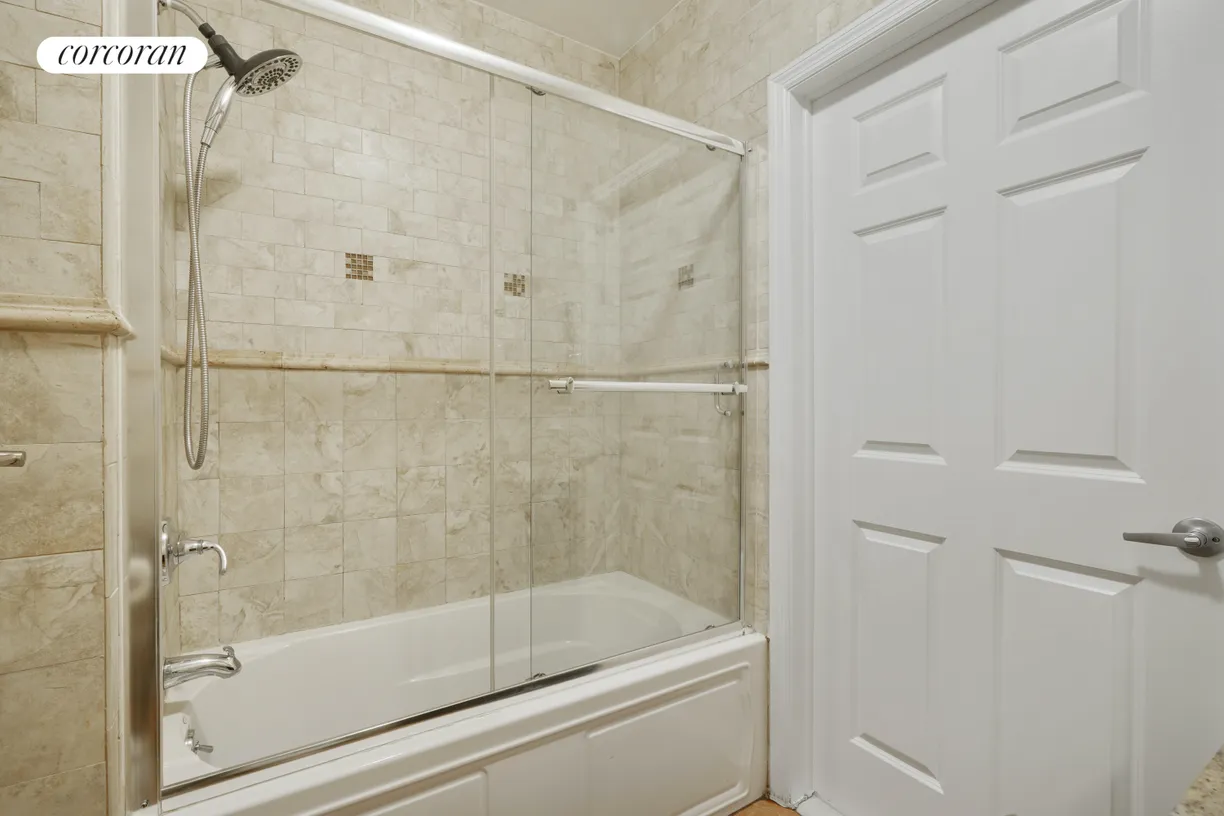 New York City Real Estate | View 608 Lorimer Street, 1R | room 10 | View 11