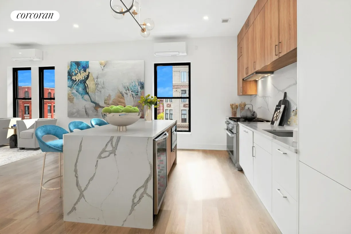 New York City Real Estate | View 101 West 72Nd Street, PHA | room 6 | View 7