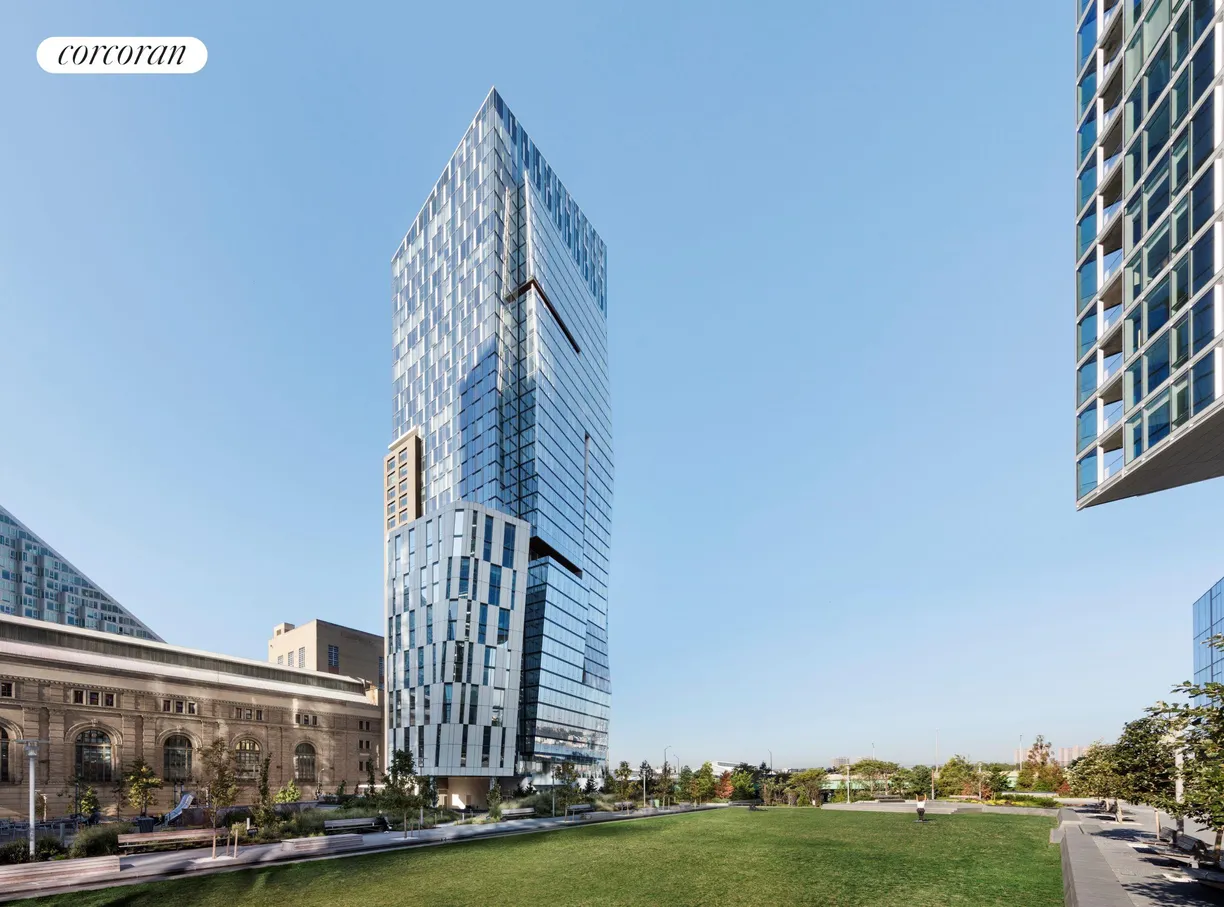 New York City Real Estate | View 10 Riverside Boulevard, 35C | room 1